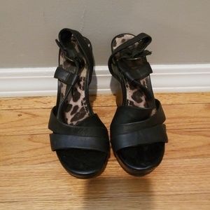 Jessica Simpson Wedges